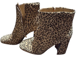 Gianni Bini Leopard Print Ankle Boots Womens Size 6.5M  Block Heel Side Zip