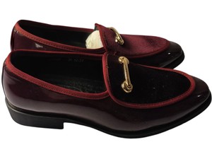 Mens Burgundy Patent & Velvet Horsebit Loafers Size 38 Gold-Tone Hardware