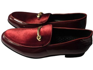 Mens Burgundy Patent & Velvet Loafers Size 10  EU 43 Gold-Tone Hardware