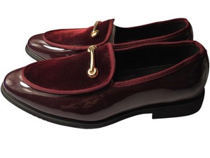 Mens Burgundy Patent & Velvet Horsebit Loafers Size 9  EU 42 Gold-Tone Hardware
