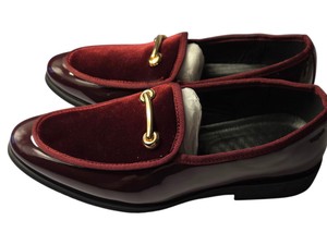 Mens Burgundy Velvet & Patent-Style Loafers Size 39 Gold-Tone Bit Hardware