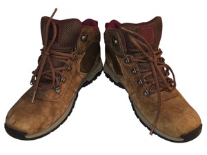 Timberland Womens Mt. Maddsen Mid Waterproof Hiking Boots Brown Burgundy Size 9 A1Q52