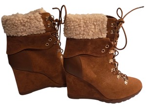 JustFab Erleen Womens Size 7.5 Brown Lace-Up Wedge Boots Faux Fur Cuff