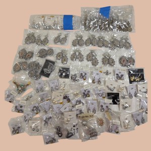Large Bulk Lot of Fashion Costume Earrings  Rhinestone Crystal Pearl Dangle Hoop & More