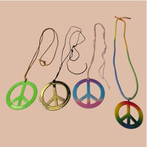 Lot of 4 Oversized Peace Sign Pendant Necklaces  Green, Gold & Multicolor