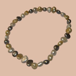 Multicolor Irregular Pearl-Style Beaded Bracelet Cream, Gray & Gold Tone