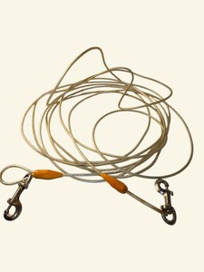 25 Ft Large Dog Tie-Out Cable  90 Lb Rating  Dual Swivel Clips  Preowned