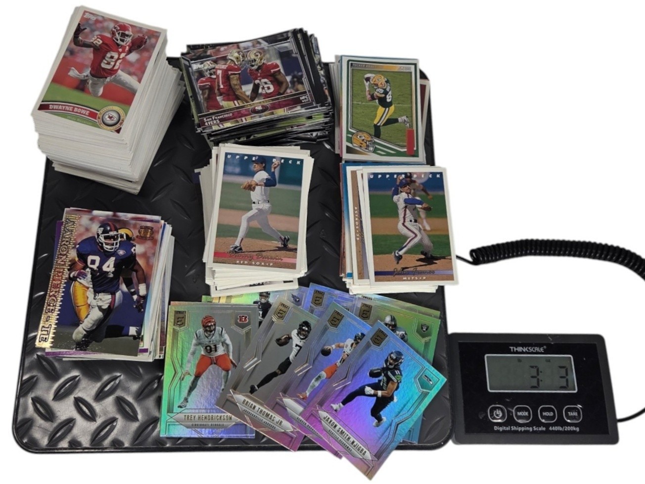 Approx. 3 lb 3 oz Mixed Football & Baseball Trading Card Bulk Lot Topps Upper Deck Elite