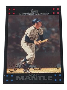 2007 Topps Mickey Mantle #7 Baseball Card  New York Yankees Facsimile Signature