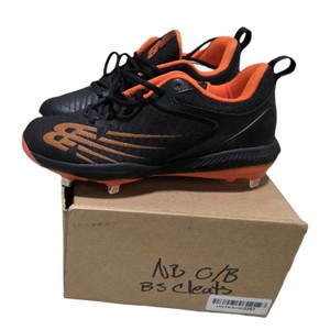 New Balance L4040BO6 Size 7 Mens Soccer Cleats