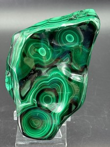Choice Polished Malachite Freeform Specimen - Intense Green Orb &amp Bullseye Banding, Congo - 100% Natural Crystal Display Piece. (1 lb 10.5 oz  752 g)
