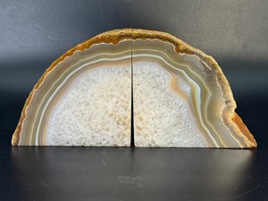 Large Brazilian Agate Geode Bookends Matched Pair Natural Fortification Banding Crystalline Quartz Macro Druzy Core Rock Specimen. (4 lbs 9.7 oz  2 kg 077 g)