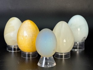 5-Piece Polished Crystal &amp Mineral Egg Collection Lot  Natural Honey, Yellow, &amp White Calcite, Genuine Afghanistan Jade, and Luminous Opalescent Opalite. (1 lb 14.1 oz  856 g)