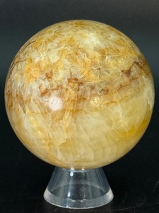 Natural Golden Healer Quartz Sphere Polished Yellow Hematoid Rock Crystal Orb Reiki Energy Healing Meditation Stone Statement Piece. (15.8 oz  450 g)