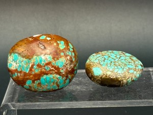 Rare Pair of Authentic Nevada #8 Mine Turquoise Pebble Nodules  Highly Collectible. (1.3 oz 38 g)