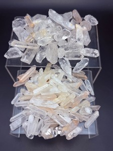 Clear Quartz Crystal Points Bulk Lot  Raw &amp Polished Mix. (1 lb 8.2 oz  687 g)