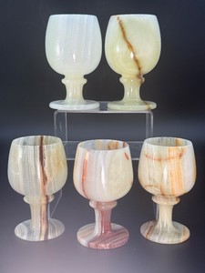 Vintage Hand-Carved Natural Banded Onyx Stone Wine Goblets Set  Unique Earthy Mineral Barware Chalices (5 Pieces) (3 lbs 5 oz  1 kg 505 g)