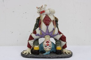 Vintage 1989 Cat and Clown Figurine 7 Tall
