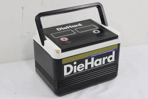 Vintage DieHard Igloo Portable Cooler 10.5 W x 8 D x 8 H