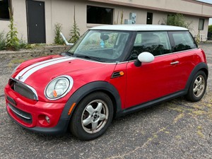 2011 Mini Cooper  149k Miles  No Accidents  (NO RESERVE)