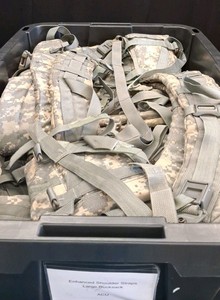 LARGE TOTE OF ENHANCED SHOULDER STRAPS FOR LG RUCKSACKS