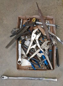 MISC LOT OF TOOLS