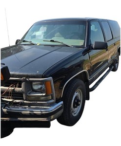 1999 Chevrolet Suburban 1500 4x4  5.7L V8  Snow Plow  171K Miles