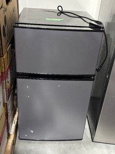 MiniDorm Size RefrigeratorFreezer