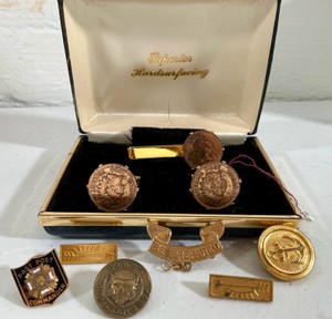 Vintage 1907 Indian head penny cufflink & tie bar set with boy scout & VFW pin lot