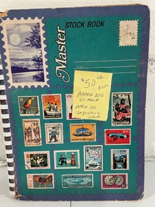 Approx. 200 US MNH stamps, approx. 100 Yugoslavia used stamps