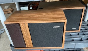 Vintage Bose 301 I directreflecting bookshelf pair of speakers