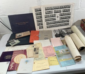 Lot Vintage Ephemeral 1967 Bucknell University Vacation Waconia Hamburg New York High school paper