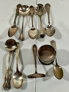 Vintage Lot Sugar Spoons silverware Silver plate Queen Anne, WM Rogers, R.C.C.O.