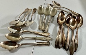 Large group teaspoons silverware silver plate Wallace, WM Rogers, Colonial