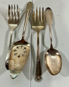 Vintage Serving Pieces Pie Fork Spoons silverware Silver plate Cavaliers R.O.C.O. Rogers