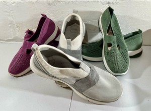 Womens Slip on shoes Used Size 39