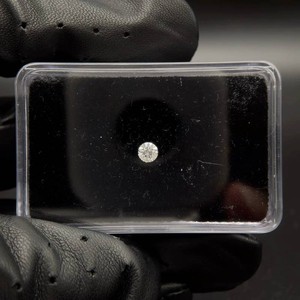 0.35 Carat Natural Round Brilliant Diamond Retail $700  $50 Setting Gift Certificate