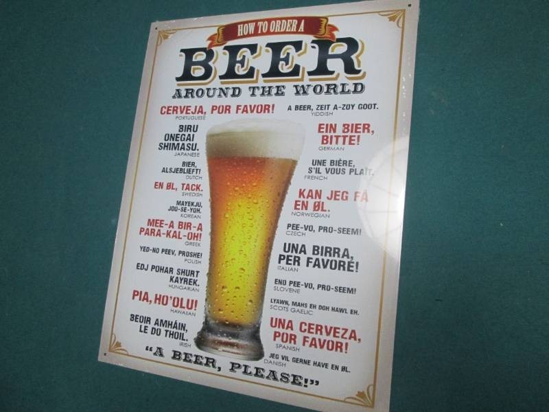 Beer Language metal sign measures 1...