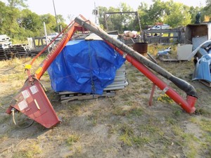 Westfield Hydraulic Auger