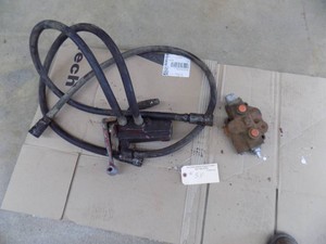 2 - Hydraulic Valves with Hoses