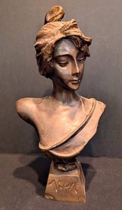 SR - Bronze Sculpture - Emanuel Villanis Signed Female Bust