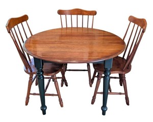 SR - Round Dining Table & 3 Spindle-Back Chairs - 4-Piece Set