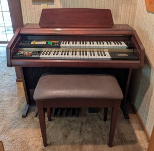 SR - Vintage Electronic Organ - Wurlitzer Omni 2000 Keyboard Computer