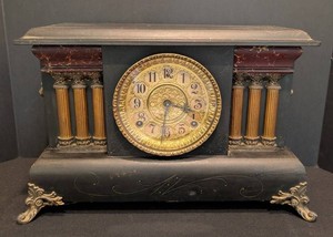 SR - Antique Mantel Clock - Wm. L. Gilbert 1908 Classical Revival