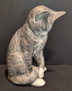 SR - Vintage Porcelain Cat Figurine - Royal Copenhagen Model 340