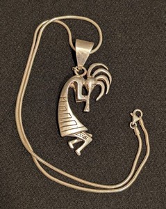 SR - Vintage Sterling Silver Kokopelli Pendant & Snake Chain