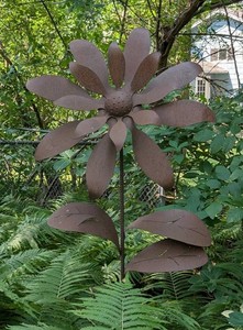 BY - Metal Garden Sculpture - Flower & Leaf Yard Art