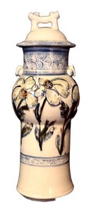 LR - Delft-Style Ceramic Lidded Vessel Floral Blue & White