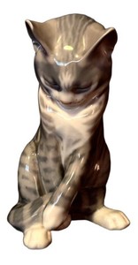 DR - Porcelain Cat Figurine - Royal Copenhagen No. 340