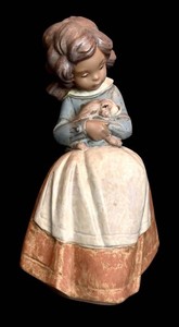 LR - Vintage Lladr Tenderness (Girl with Rabbit) Figurine - Gres Finish (Model #12182)